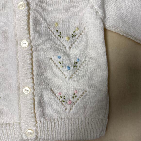 Vintage 90s Knit Cardigan Sweater Girls 6-9M White Pastel Floral Embroidered - Picture 4 of 7